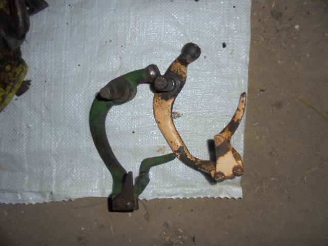 Degajator ata presa balotat New Holland 